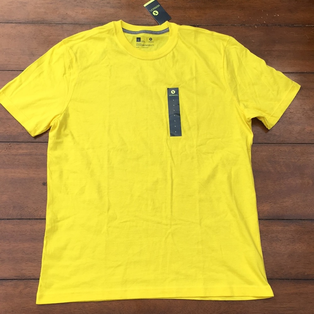 Xersion Men’s T-Shirt size L